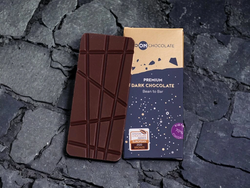 MoonChocolate - VÝCHODNÍ MOŘE - tmavá, hořká bean to bar čokoláda z bobů z Vietnamu a obsahem kakaa 70%