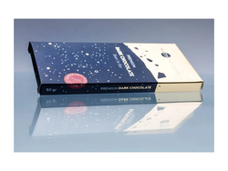 MoonChocolate - MOŘE HOJNOSTI - tmavá bean to bar čokoláda z bobů z Papuy Nové Guineje. Obsah kakaa 65%